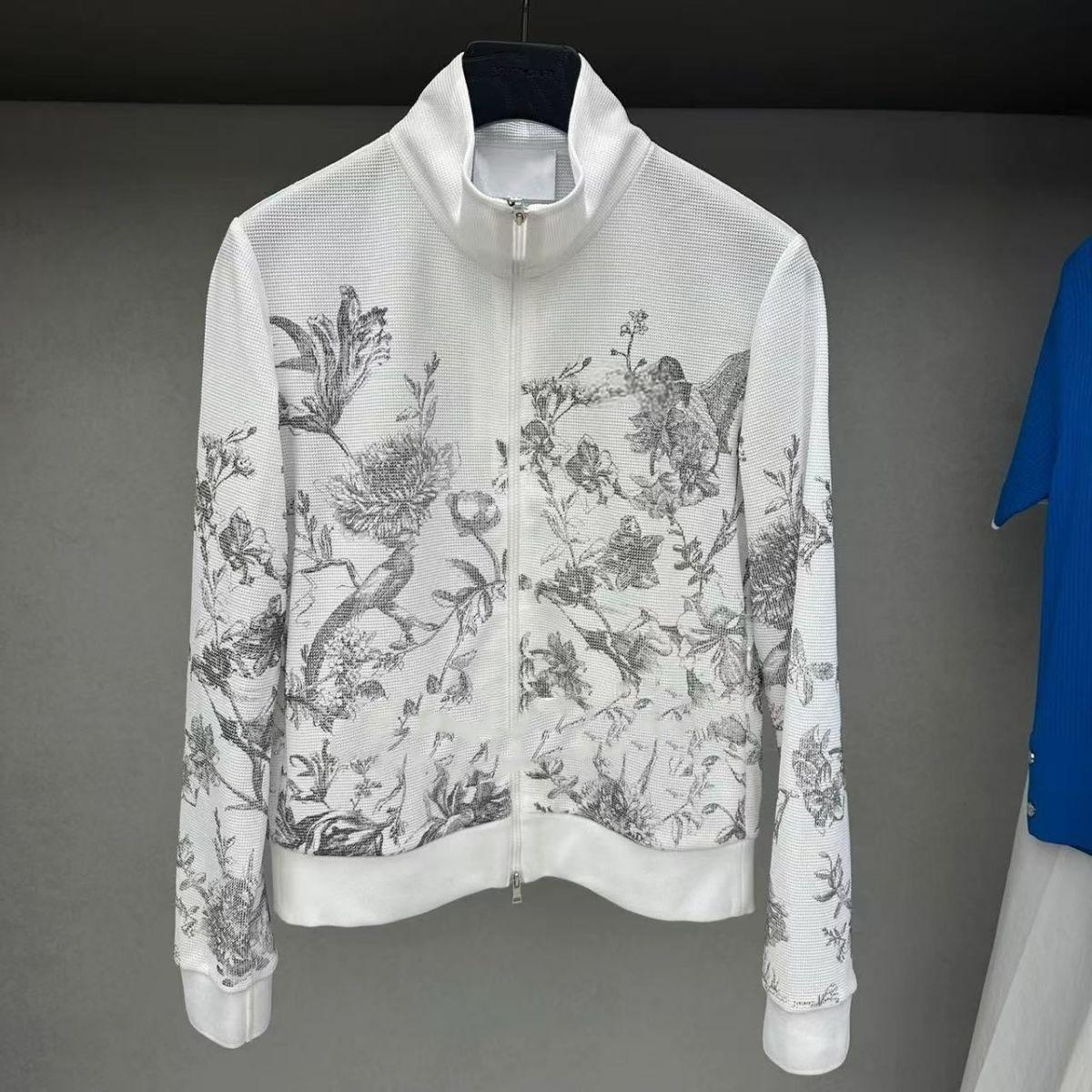 New Women's Golf Jacket: Stand - đánh giá và giá Golf Scorecard Holder